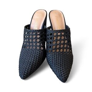ShoeDazzle Kenzie Black Woven Mule Heels – Size 7.5